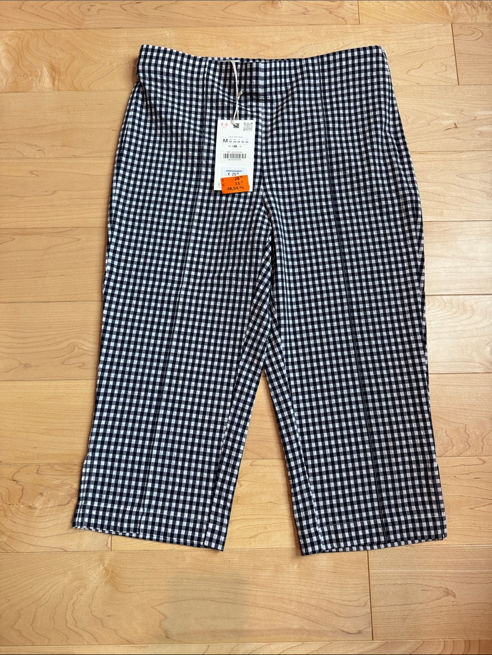 Black & White Gingham Zara Capri Pants -